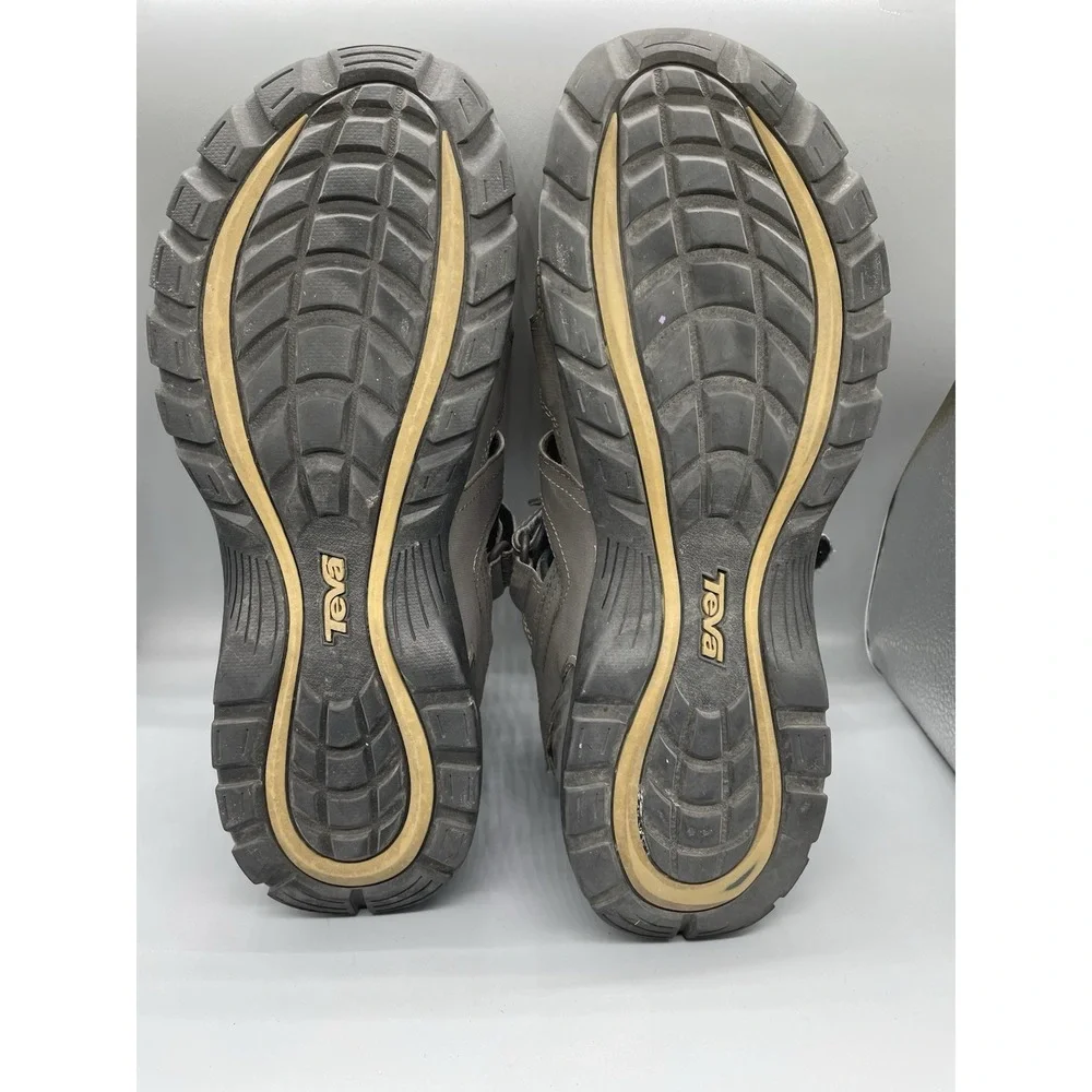 Teva Fisherman Sandals Men's Brown Shock Pad Strappy outdoor fishing Size 11 M‎